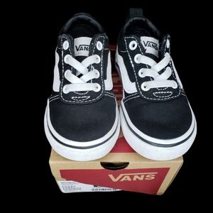 Vans Toddler Old Skool black and white size 5